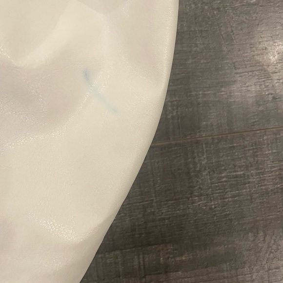 Vintage Chrysler Bomber Jacket with a Cropped Fit - Picture 6 of 7